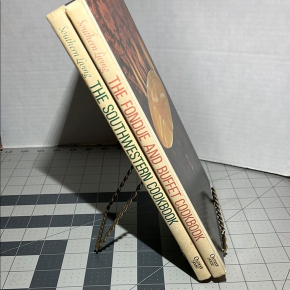 Southern Living Other - Southern Living Cookbook Pair - Red and Green Text